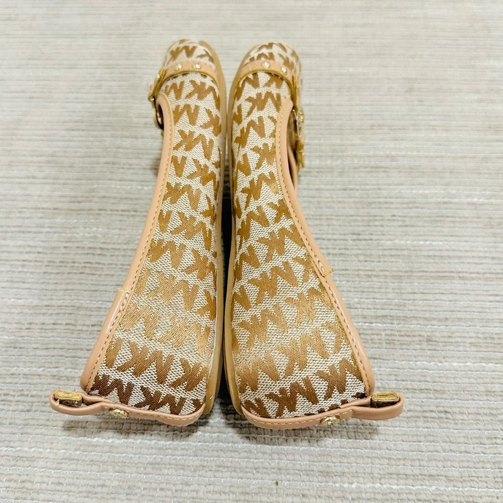 Michael Kors Fatima Ballet Flats Slip On Shoes Tan Monogram Size 3‎